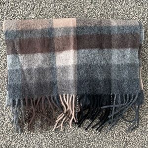 Via Condotti Roma Virgin Wool Scarf
